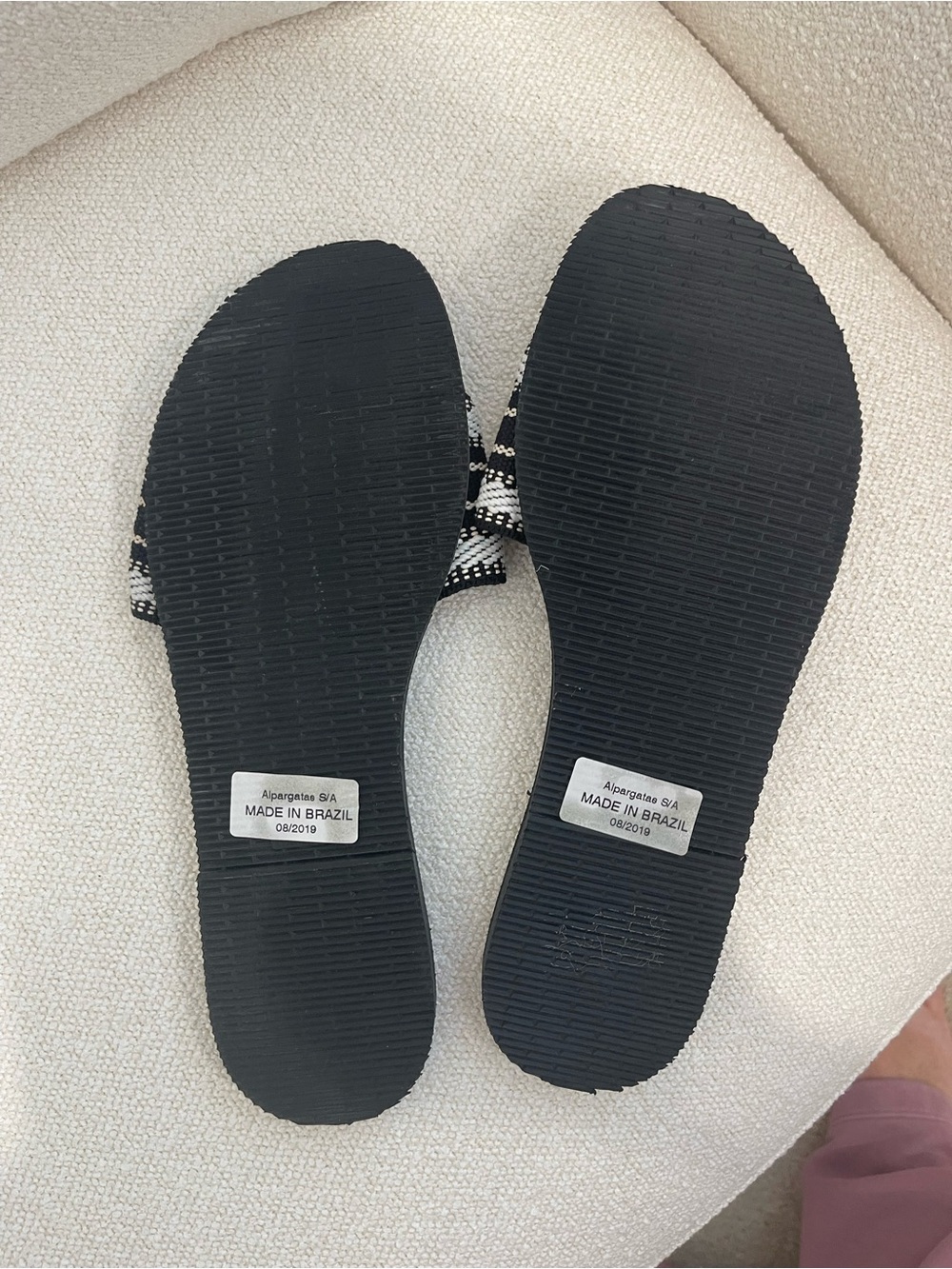 Havaianas Black Woven Slide Sandals with Patterned Straps